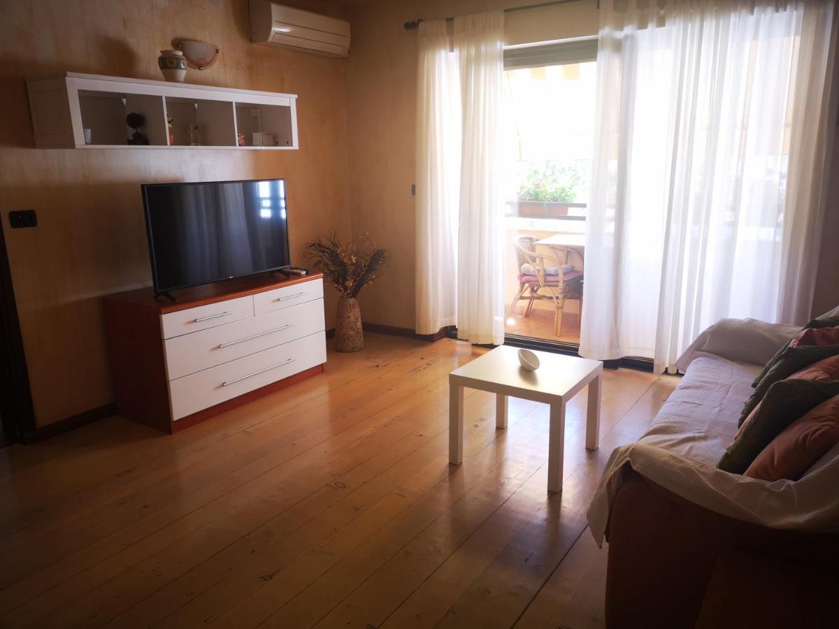 Apartment Marisa Porec Esterno foto